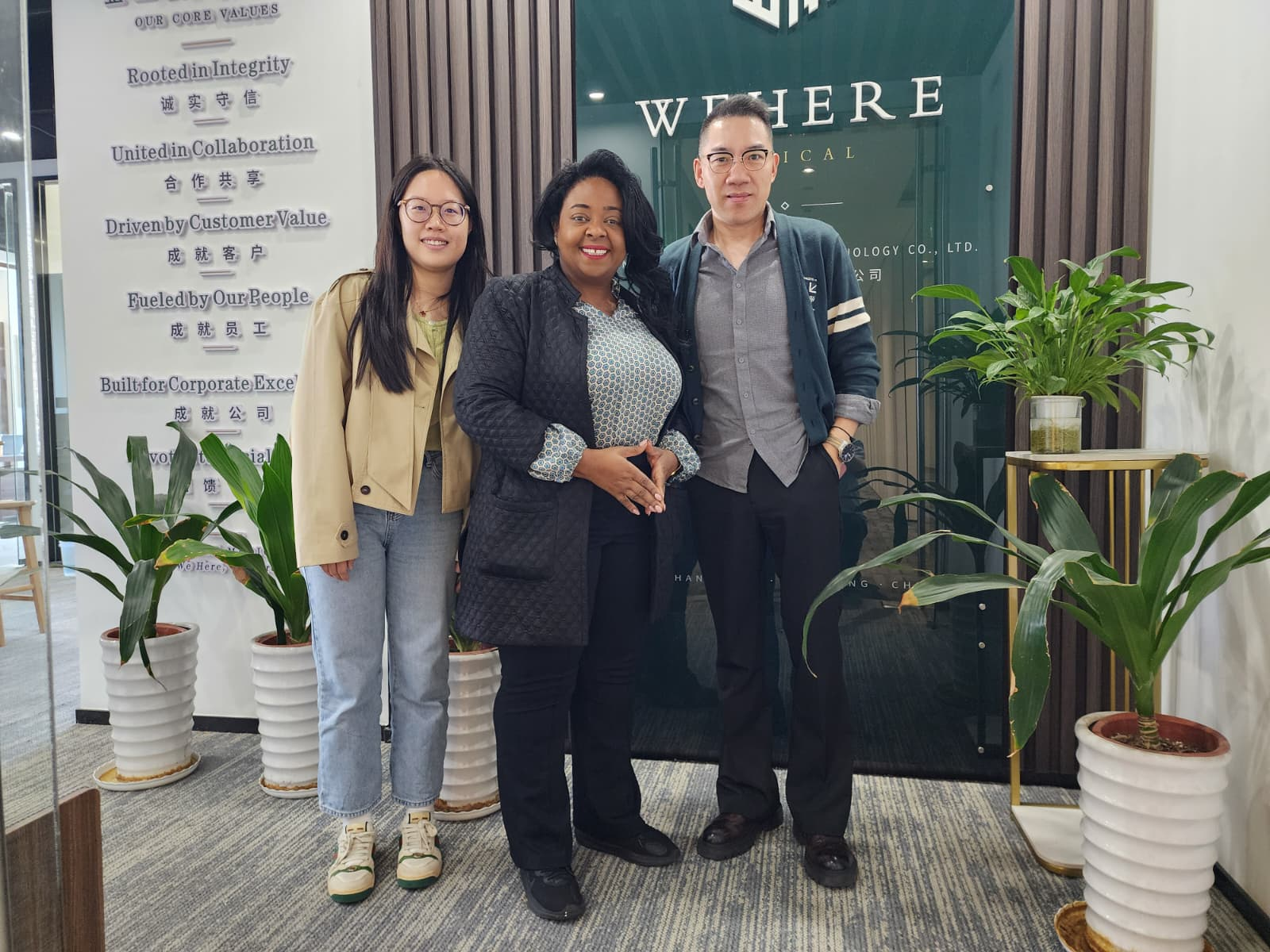 U.S. Client Delegation Visits Hangzhou for Wound Care New Product Development