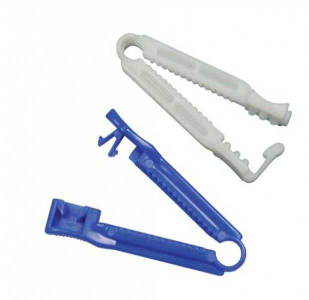 Sterilized umbilical cord clamp 6
