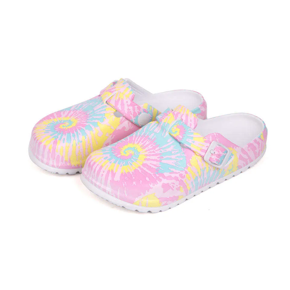 Anti-Slip Breathable Breathable Cartoon Print Closed-Toe Design EVA Nursing Shoes for Hospital Workers 4