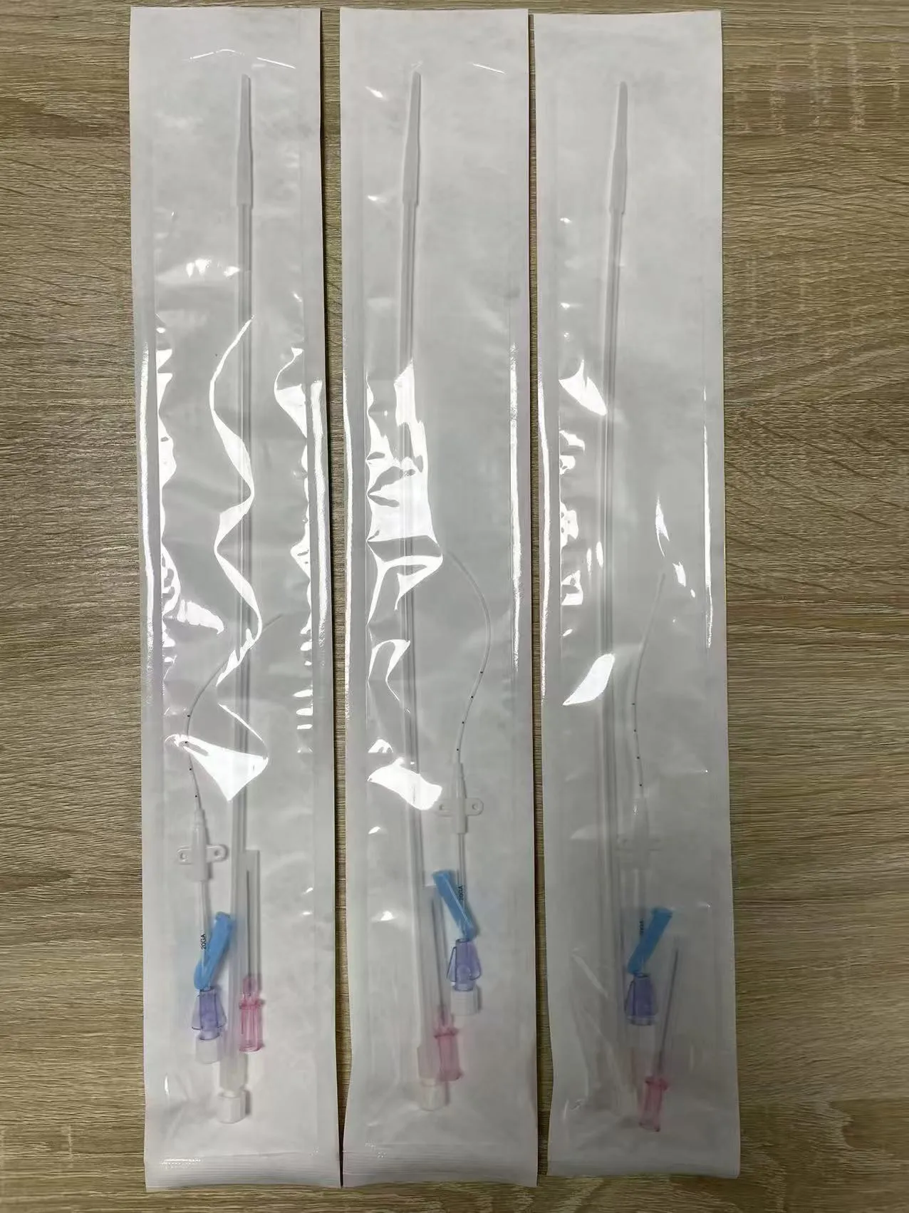 Disposable Surgical Arterial Catheter Flexible Arterial Line for Real-Time Blood Pressure Monitoring 4