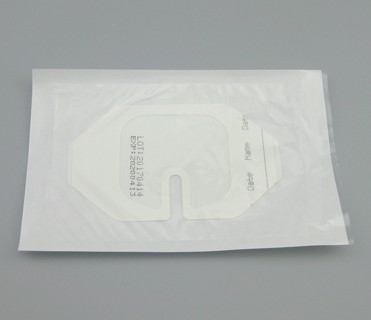 Apósito transparente autoadhesivo, apósito intraadhesivo para I.V.