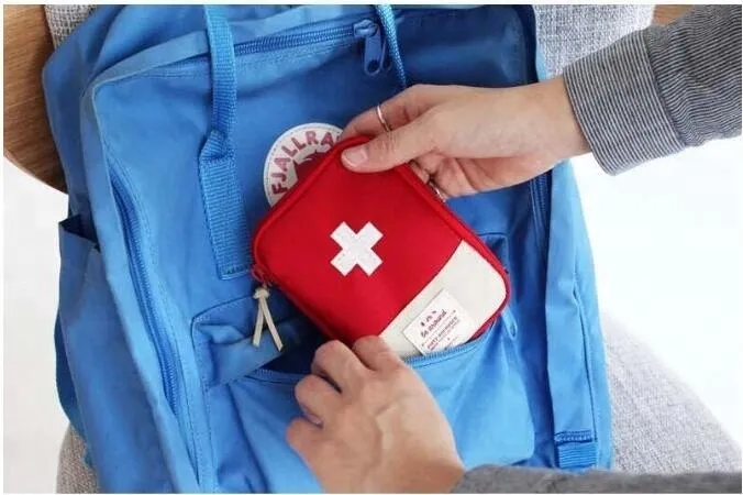 Outdoor Camping Home Survival Portable first aid kit 6
