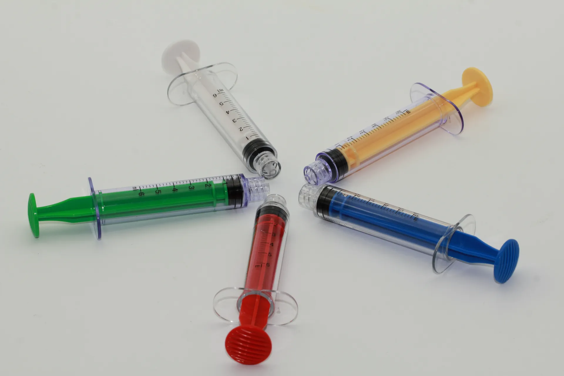 Medical consumables Colored Piston Specialty Syringe of Polycarbonate Material 2