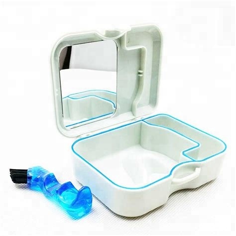 Plastic Denture Cleaning travel case Denture box with mirror 4