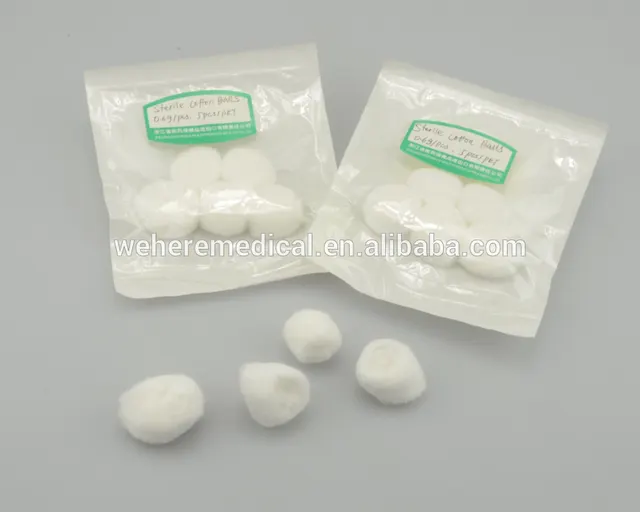 Bola de algodón absorbente estéril médica