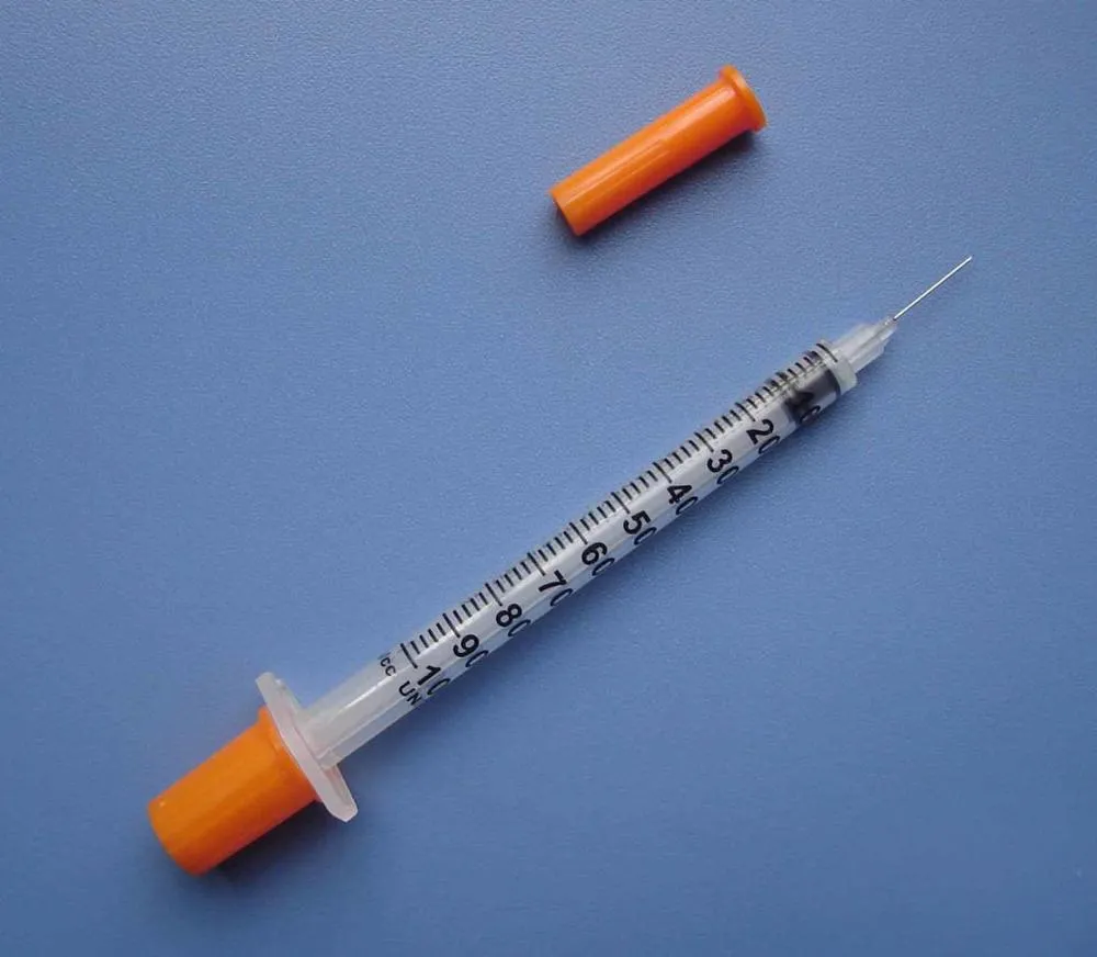 Free Sample Disposable Insulin Syringe With caps 6