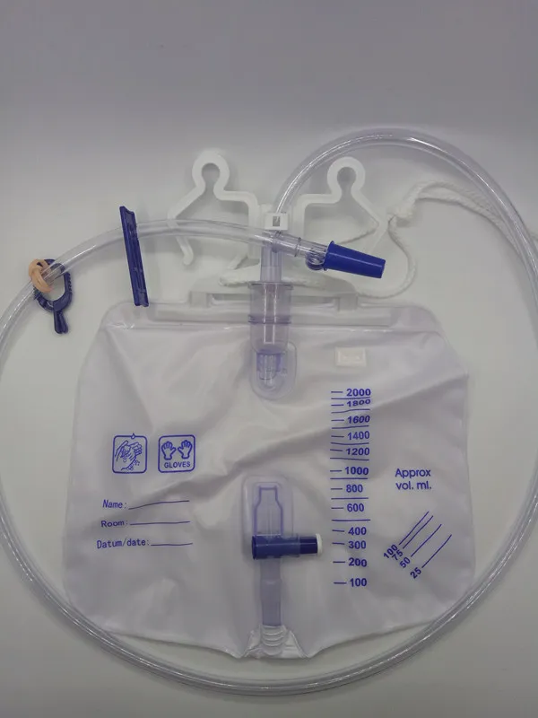 Disposable medical urine bag for adult 7