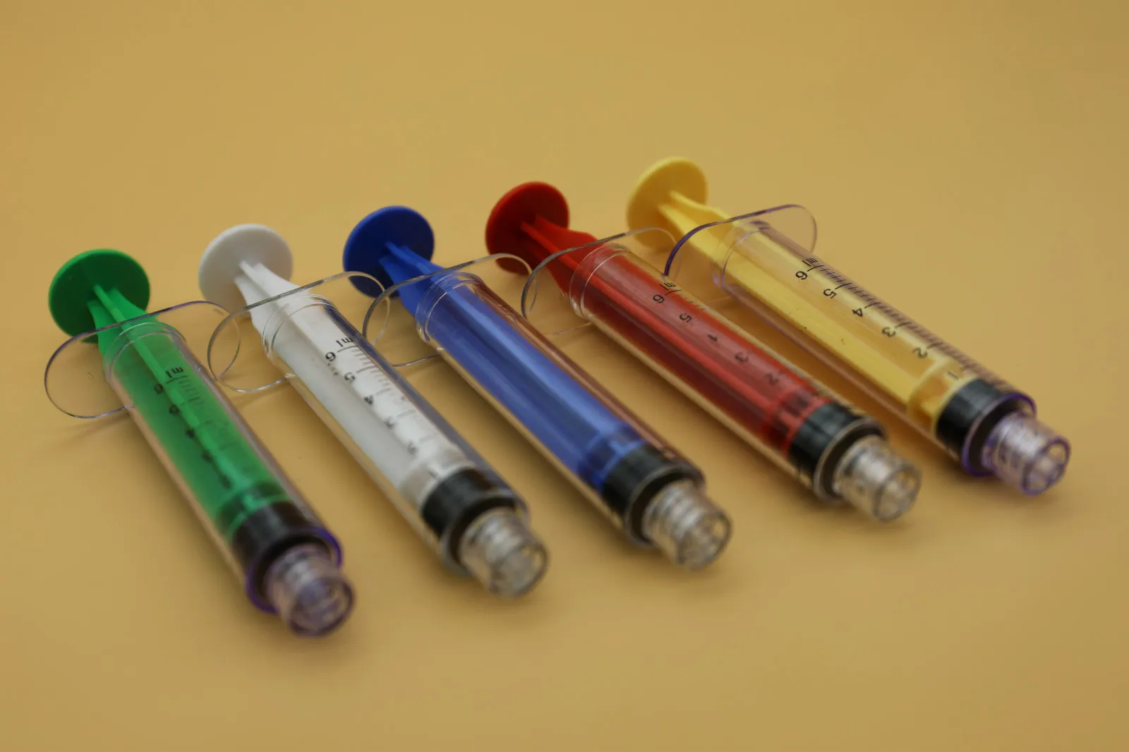 Colored Piston Specialty Syringe